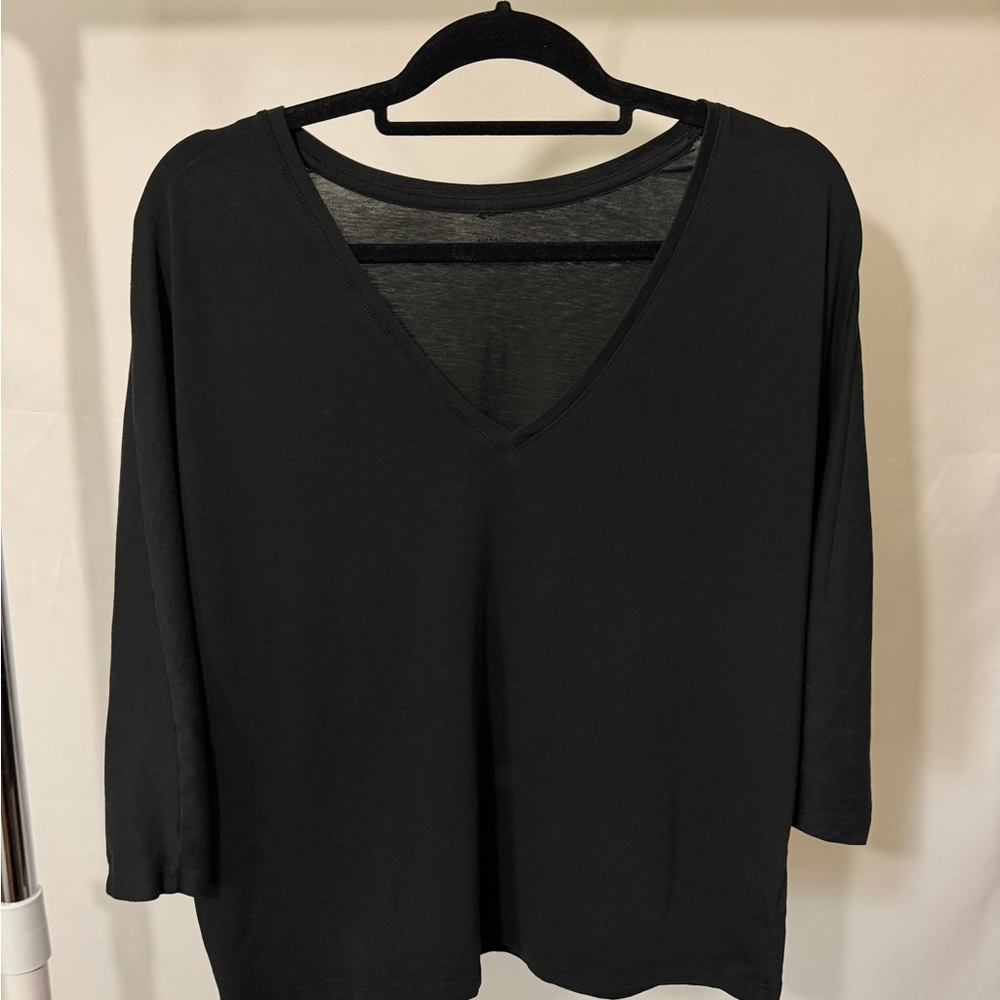 Victoria’s Secret Sport Black V Neck Top‎ 3/4 Sleeve Oversized Small